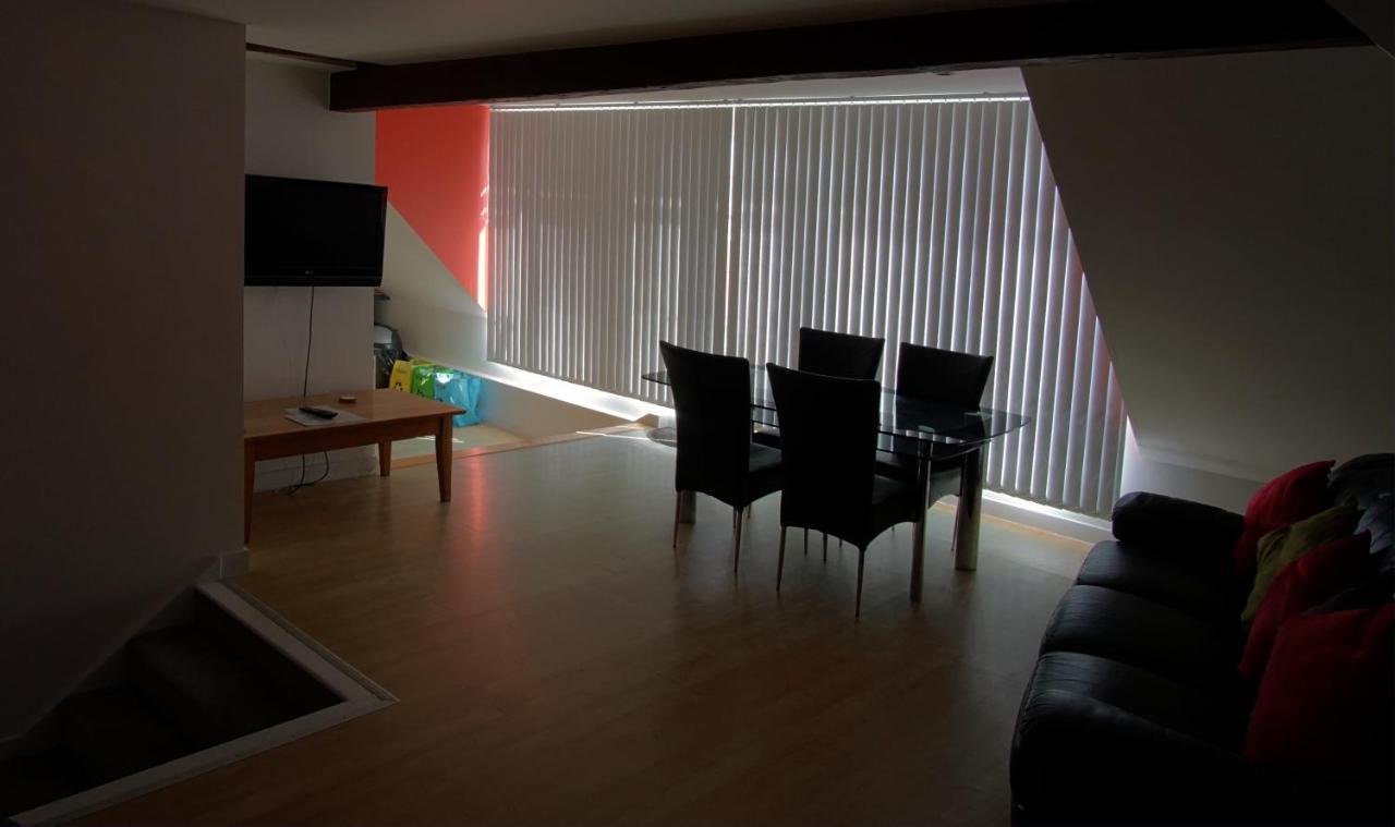 Stunning Central Exeter Apartment With Balcony And Fantastic View Eksteriør bilde