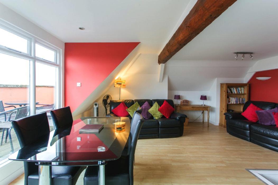 Stunning Central Exeter Apartment With Balcony And Fantastic View Eksteriør bilde
