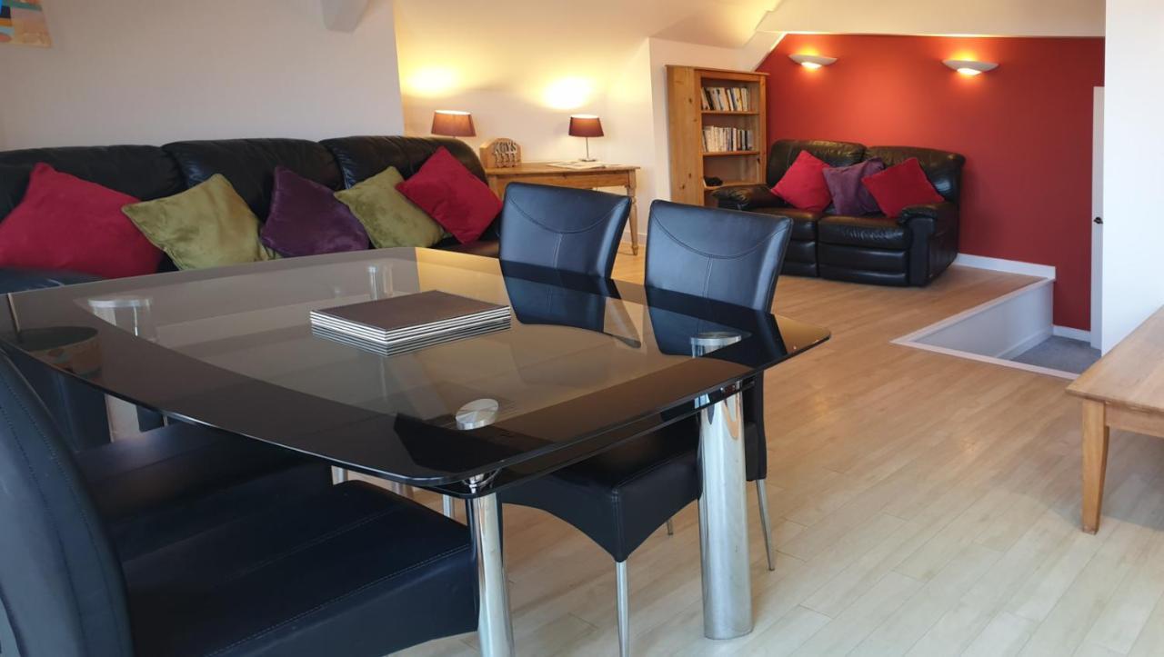 Stunning Central Exeter Apartment With Balcony And Fantastic View Eksteriør bilde